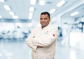 Dr Prakhar Gyanesh